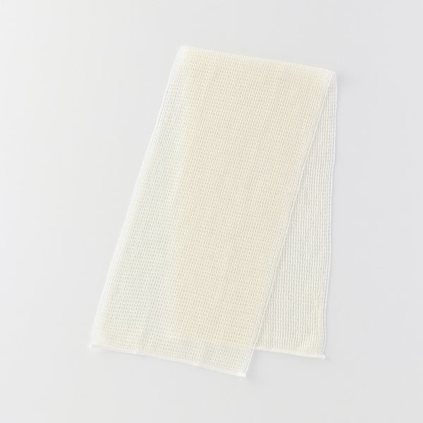 FJ BLESS BODY TOWEL MILK