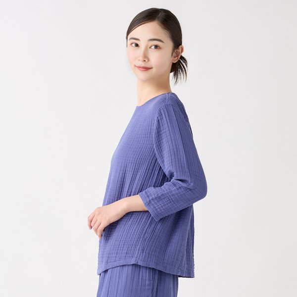 LADIES CREPE GAUZE TEARDROP BACK SLIT PULLOVER