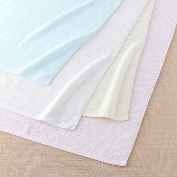 Fuwafuwa Colour Bath Towel